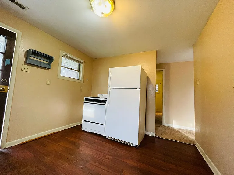 1431 N Oard Rd — Photo 3