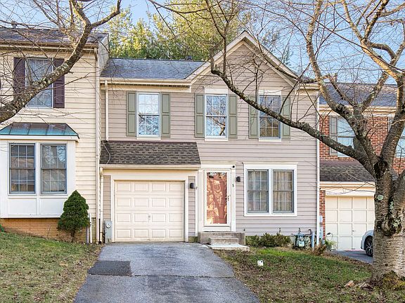 2nd image of 5 Weyanoke Ct