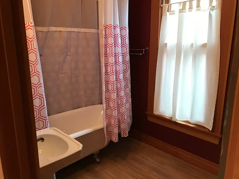 249 N Ivy St — Photo 12