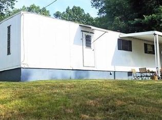 503 River St, Palmer, MA 01069