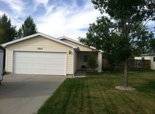 5824 Stonewood Dr, Cheyenne, WY 82001