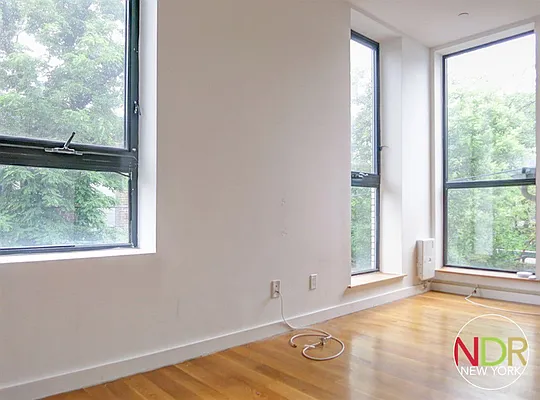 Rented by Next Door Realty NYC | media 22