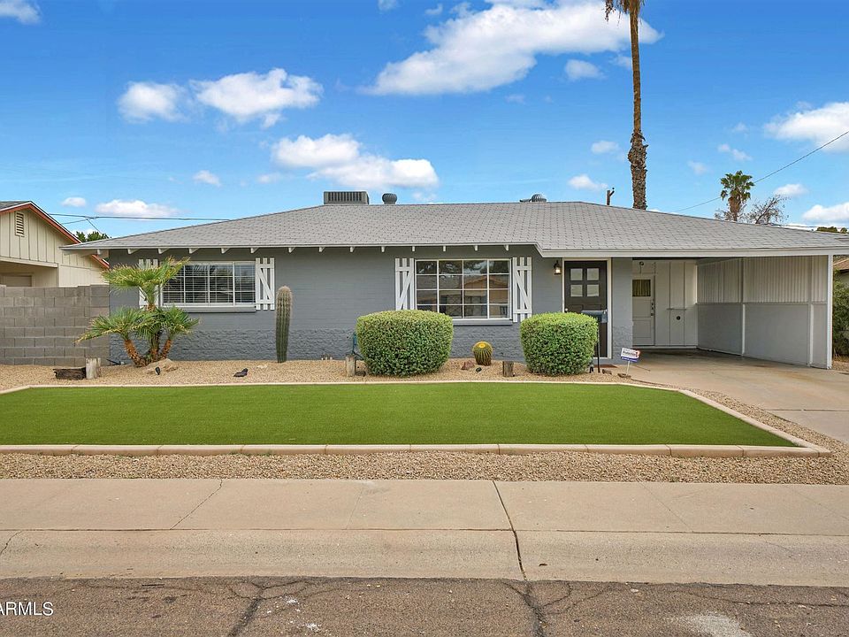 1st image of 1123 E Las Palmaritas Dr