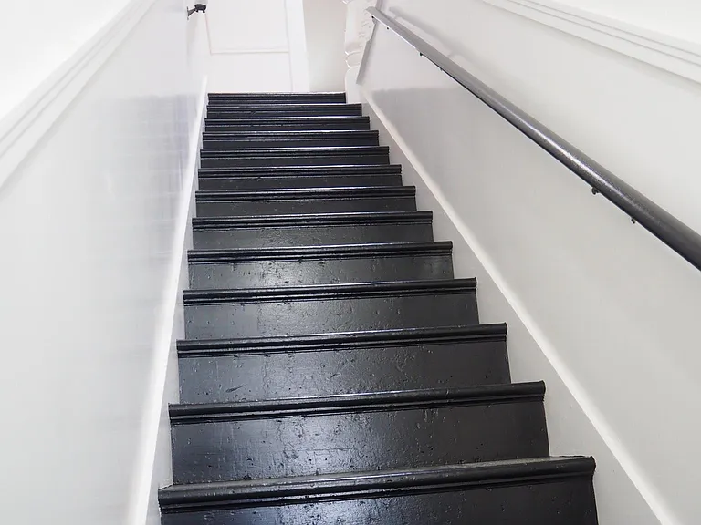Stairs to 189 A & B