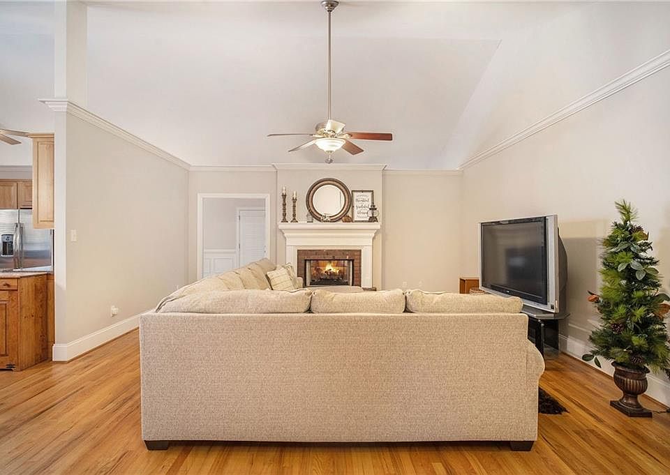 3735 Butler Springs Dr, Loganville, GA 30052 Zillow