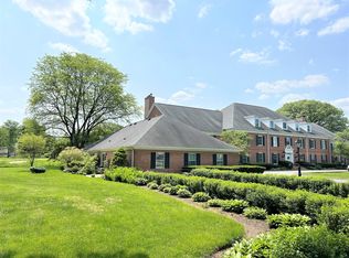 7323 Heritage Ct APT 1H, Frankfort, IL