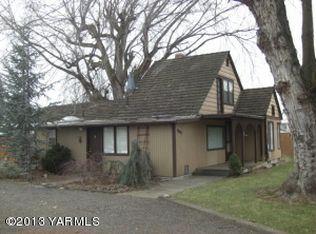 1811 Loren Ave, Yakima, WA 98902