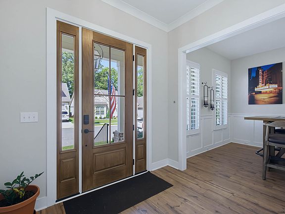 2nd image of 1817 Emmeline Way