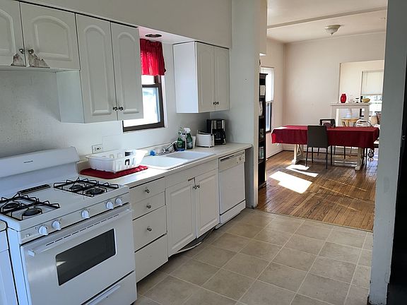 4th image of 14845 Cicero Ave