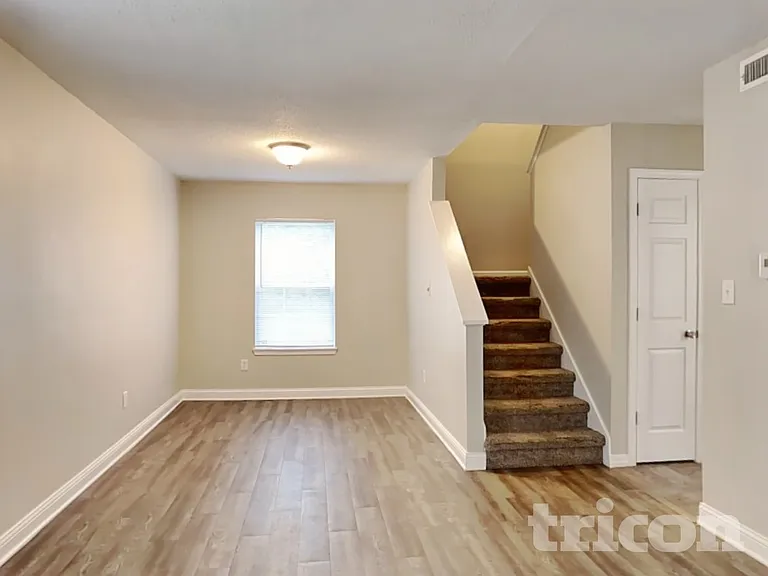 10655 Sterling Apple Dr — Photo 4