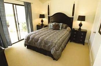 3rd image of 320 Quail Forest Blvd APT 411