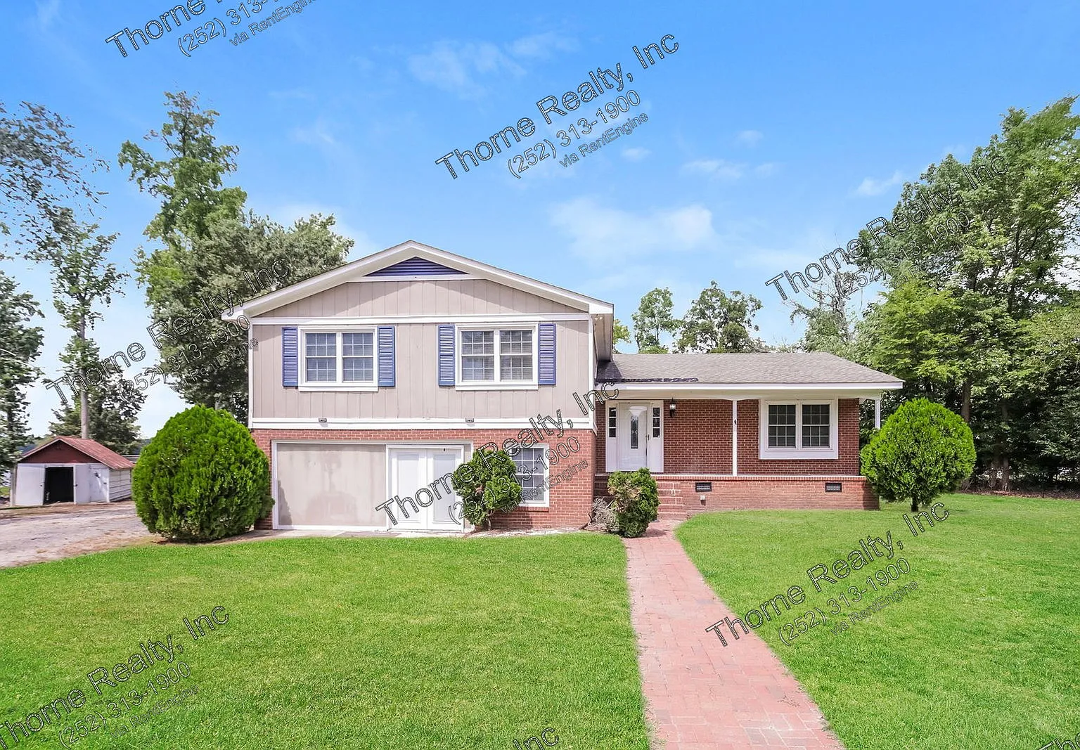 4 bed, 2.5 bath, 1876 sqft, $2,100 — Photo 1