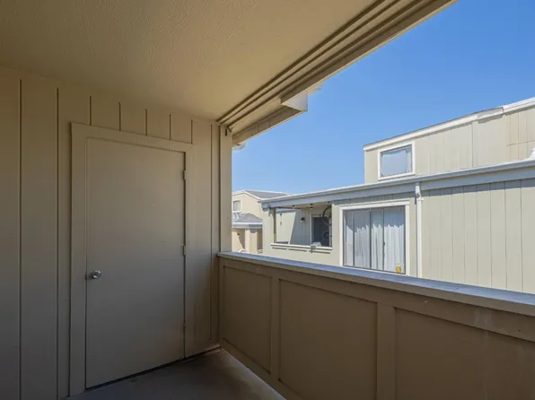 820 Casanova Ave APT 125, Monterey, CA 93940