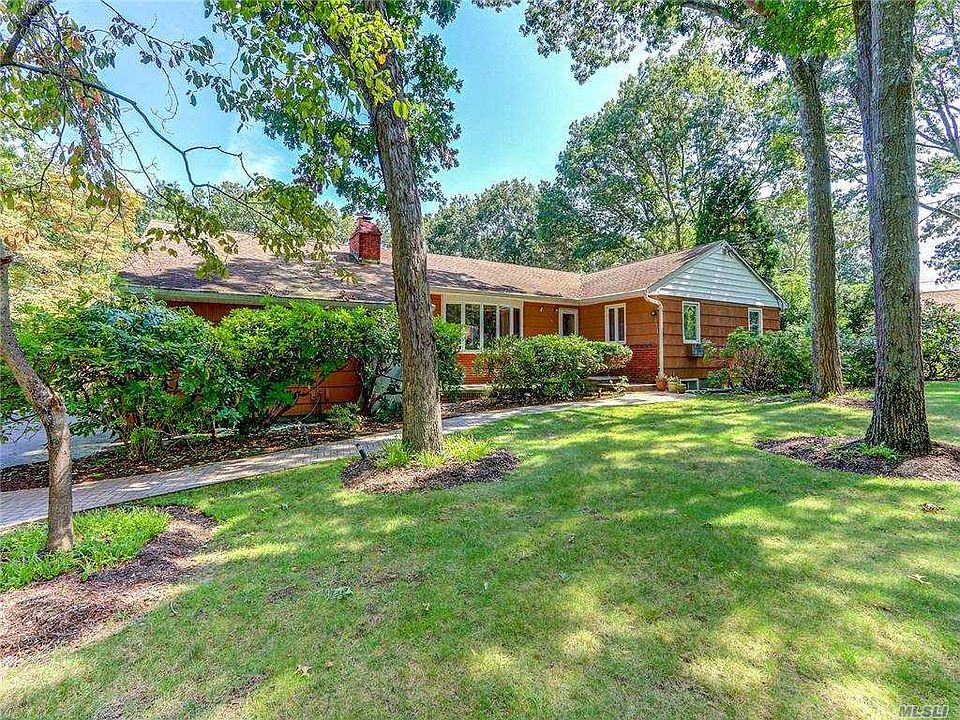 1st image of 71 Grassy Pond Dr