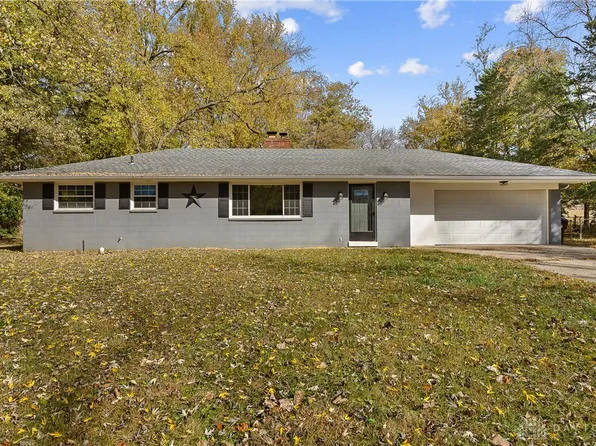 2946 Sunny Dr, Dayton, OH 45434