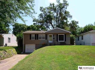 3023 S 39th St, Omaha, NE 68105
