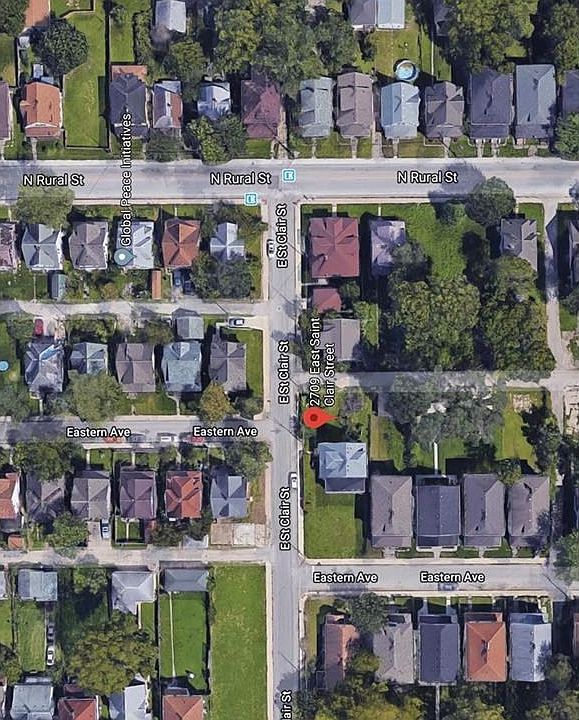 2nd image of 2709 E Saint Clair St