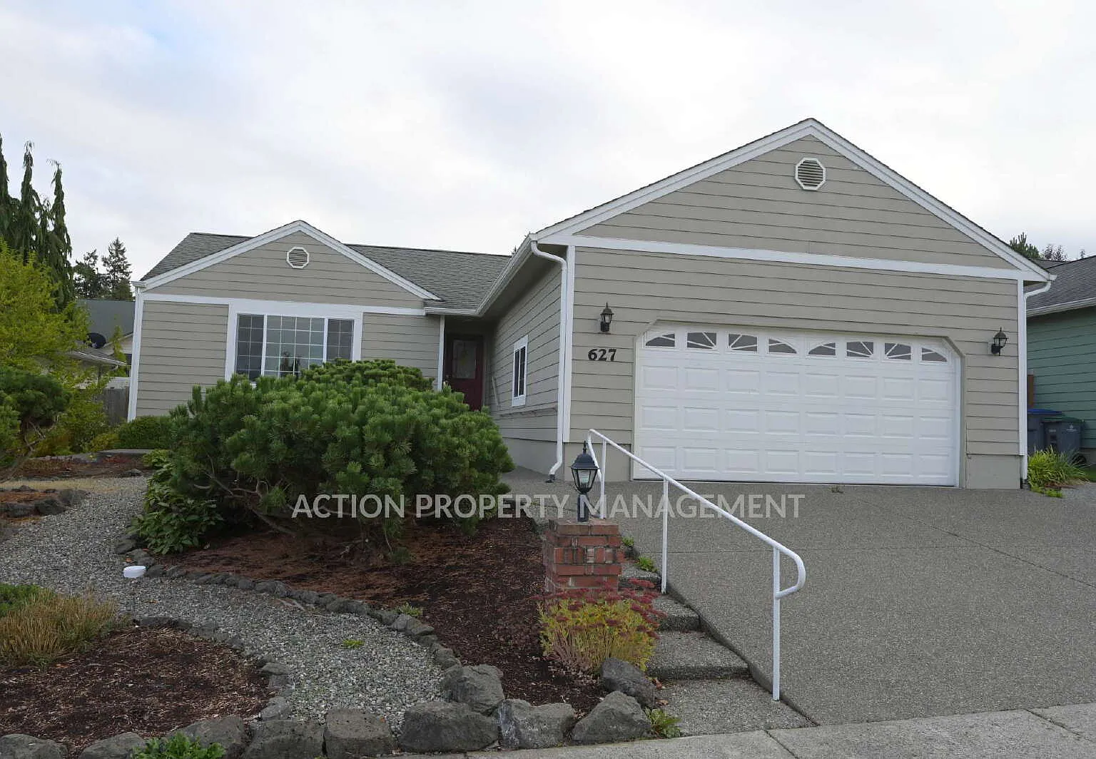 3 bed, 2.0 bath, 1542 sqft, $2,300 — Photo 1