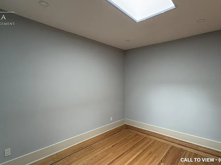 971 Main St E #971 — Photo 7