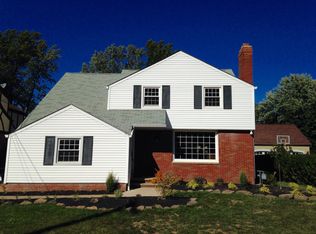 27016 Bruce Rd, Bay Village, OH 44140