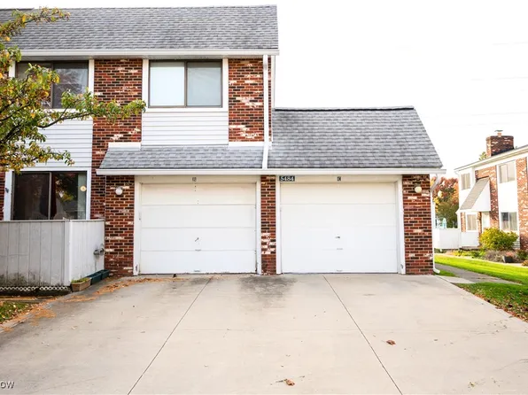 5484 Wildwood Ct APT C, Willoughby, OH 44094