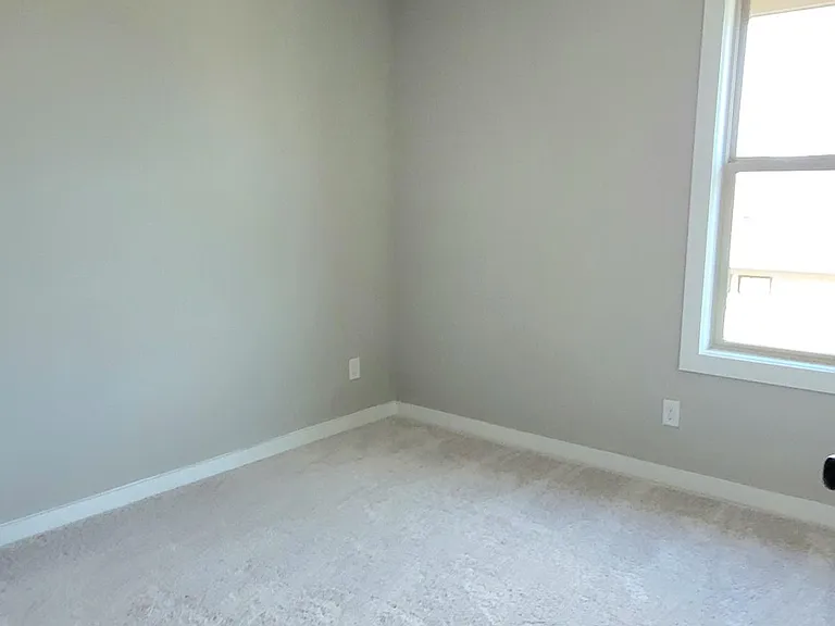 4638 Everlee Pkwy — Photo 21