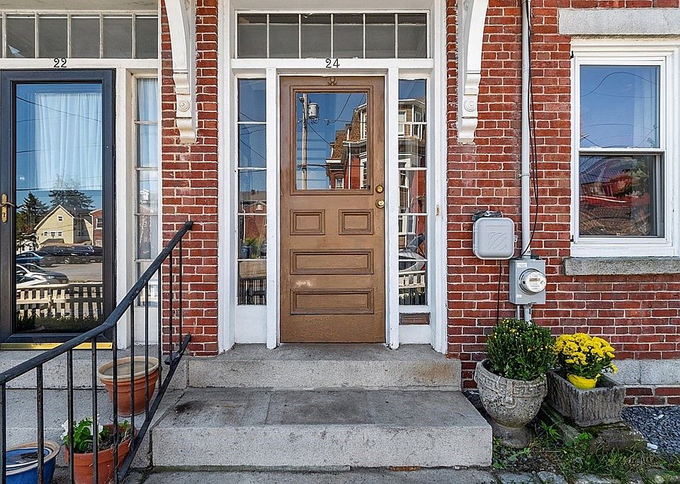 24 Orchard St, Lawrence, MA 01840 Zillow