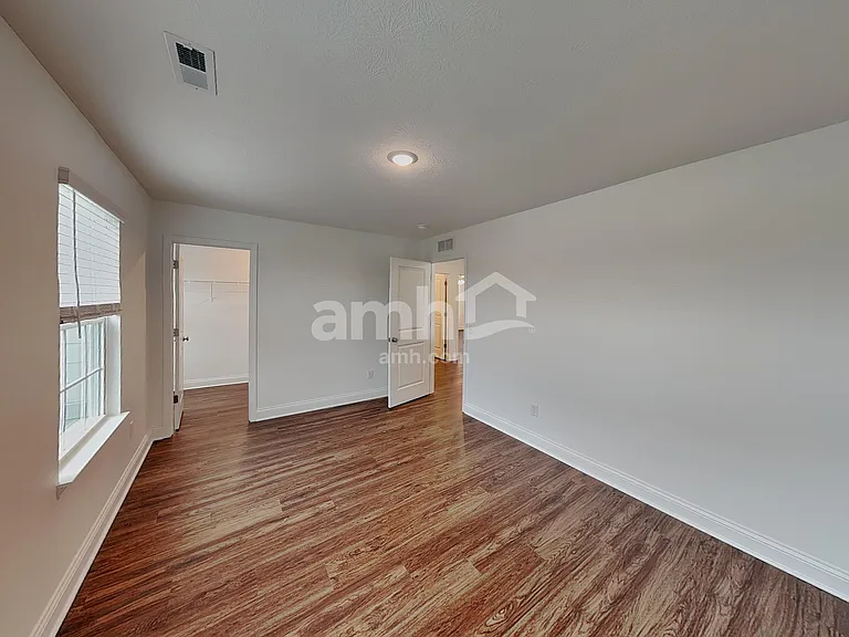 8308 Northpoint Dr — Photo 16
