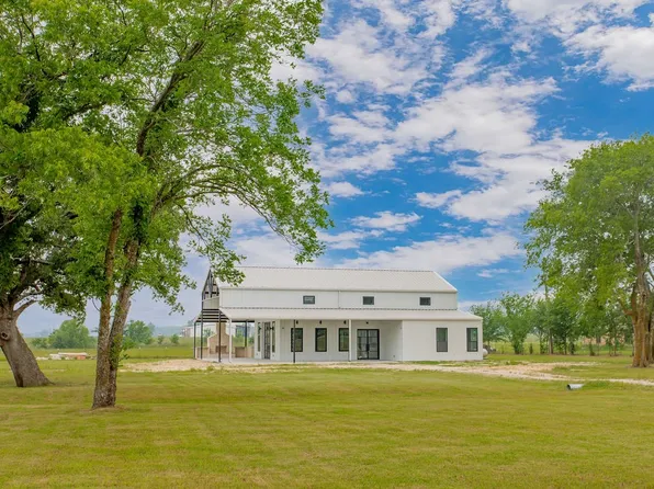 3255 Vz County Road 2120, Canton, TX 75103