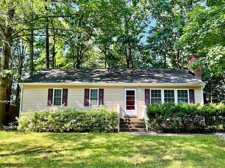 10101 Bayham Dr — Photo 1