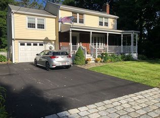 7 Middle St, Beverly, MA 01915