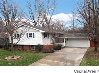 118 Exmore Dr, Springfield, IL 62704