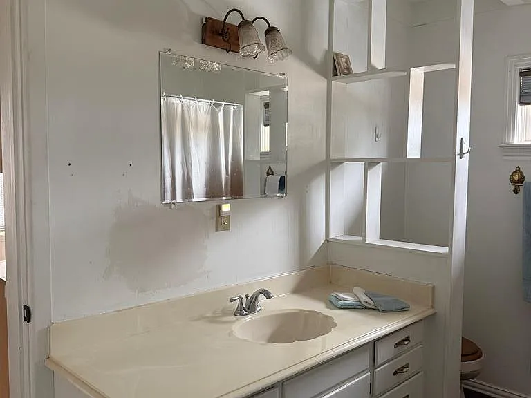 212 Orchard Dr #B — Photo 10
