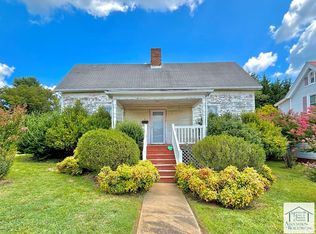 31 Ellsworth St, Martinsville, VA 24112