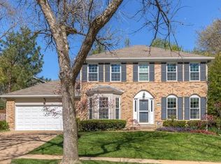 702 Stone Canyon Dr, Ballwin, MO 63021