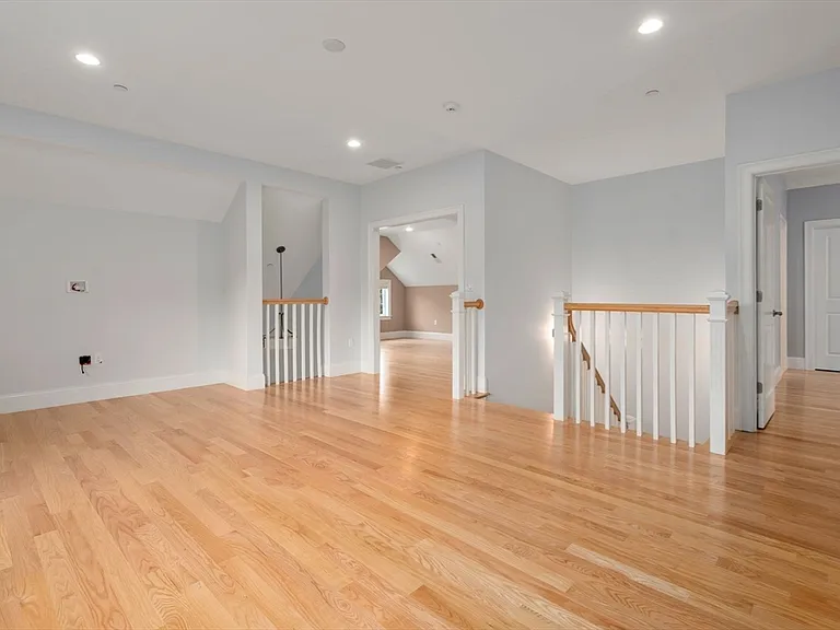 60 Graystone Cir #60 — Photo 25