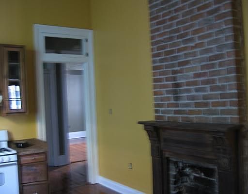5th image of 224 S Dupre St