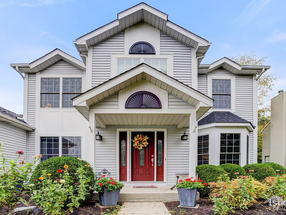 1st image of 34399 N Old Walnut Cir