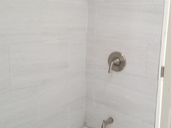 4th image of 2523 W Cumberland St