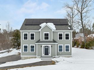 135 Smoke Street, Barrington, NH 03825