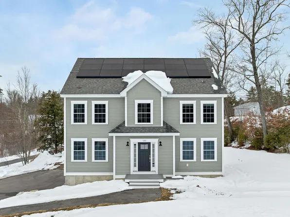 135 Smoke Street, Barrington, NH 03825