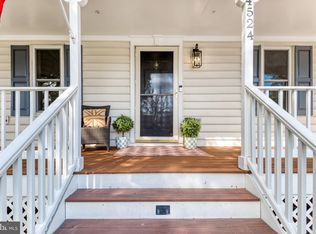 4524 Samuels Pine Rd, Chantilly, VA 20151