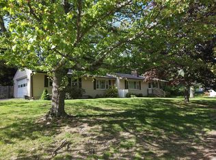 2 Hampshire Ave, Durham, NH 03824