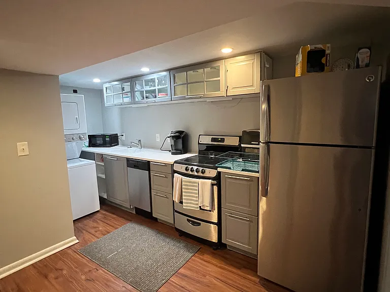 3232 Warder St NW — Photo 29