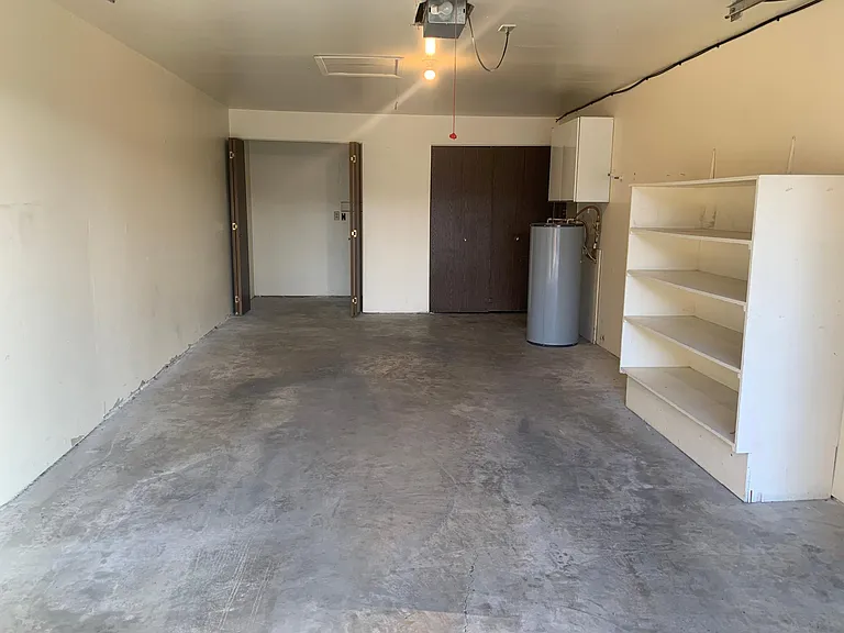 903 S 42nd Ave #B — Photo 10