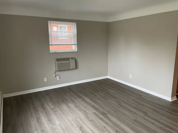 3178 Blueacres Dr APT 1, Cincinnati, OH 45239