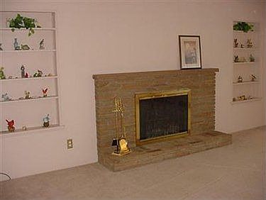 2nd image of 1726 Allen Dr