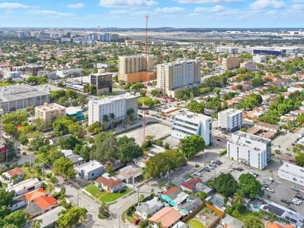104 SW 40th Ave, Miami, FL 33134