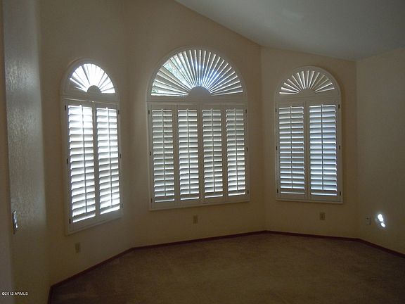 2nd image of 1225 W Cove Dr