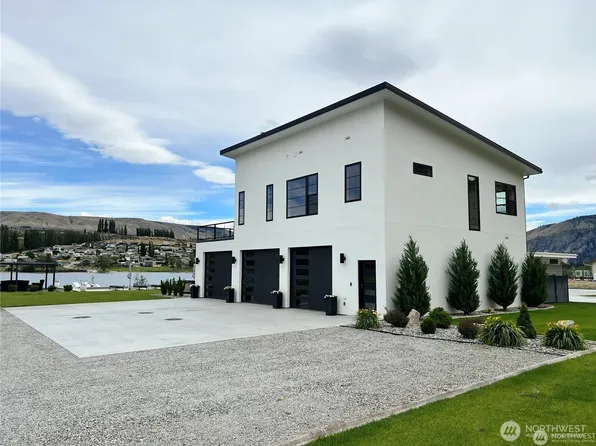 138 Coles View Lane, Chelan, WA 98816